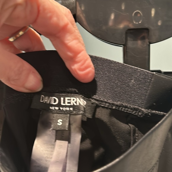 DAVID LERNER black liquid leggings, white stripe sides, zipper ankles Size S - Picture 10 of 10